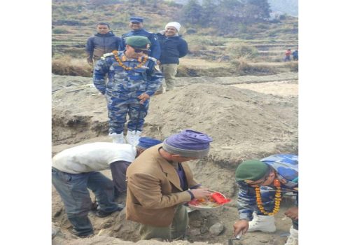 दार्चुलाको दुम्लिङमा सशस्त्र प्रहरीको बीओपी भवन शिलान्यास