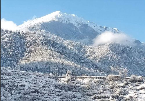 बाजुराका उच्च हिमाली भेगमा बर्षा सँगै भारी हिमपात